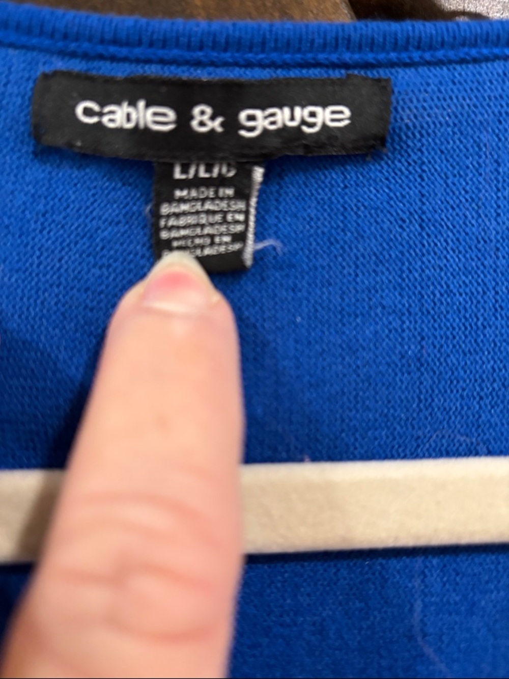Cable & Gauge Royal Blue Cold Shoulder Top Grommet Detail L - Picture 3 of 5